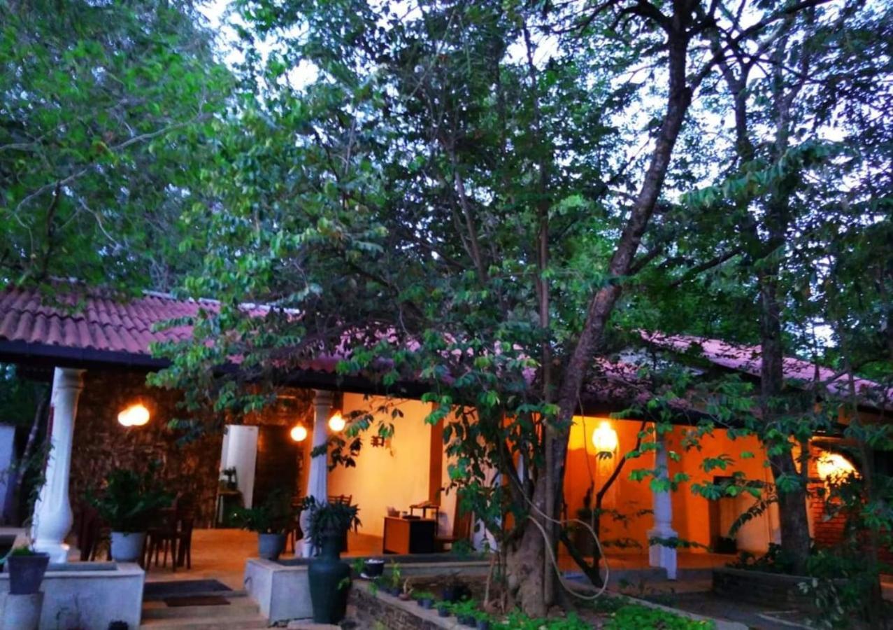 Kadulla Villa Habarana Exterior foto